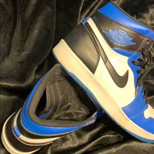 Meet your Posher, Ethan